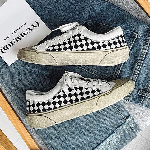 sneakers-skater-825248.jpg